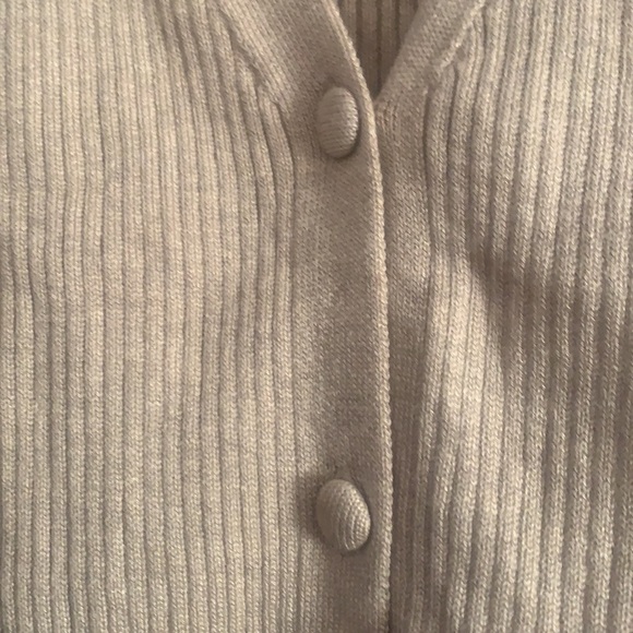 Sweater - Picture 3 of 6